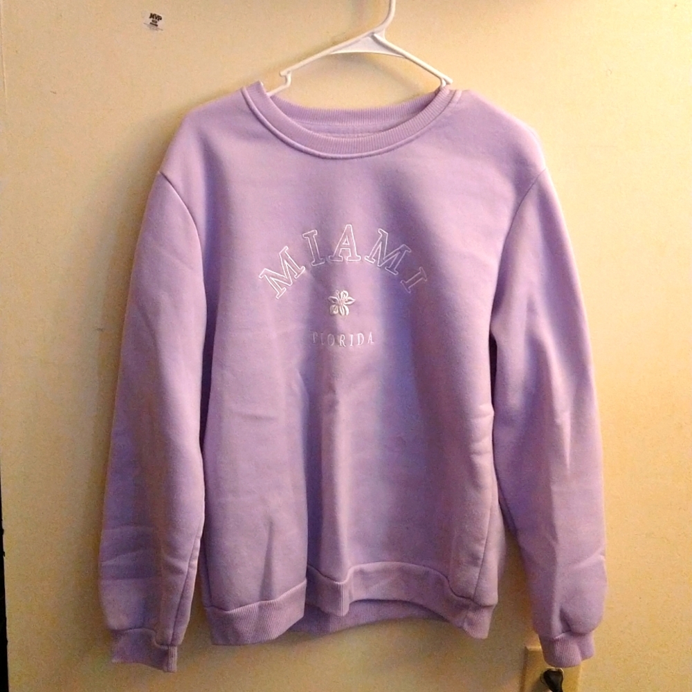 Crew neck